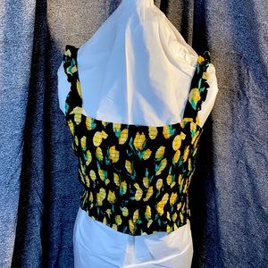 🌺XL Pink brand, tube top with fringed shoulders🌺